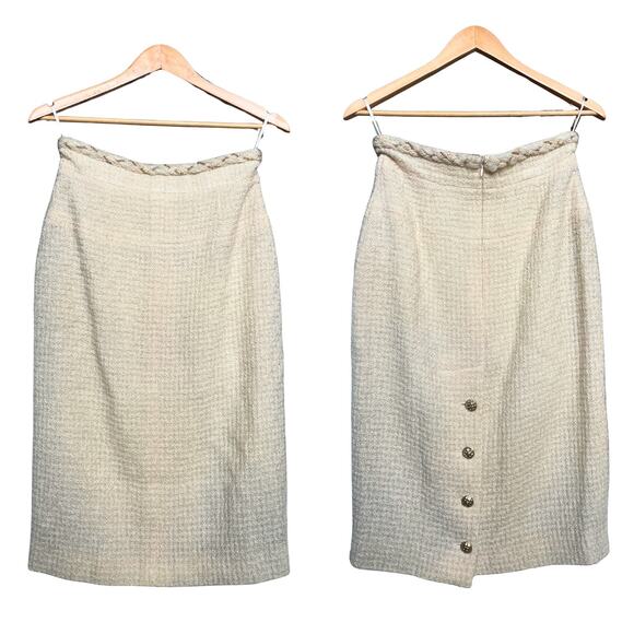 CHANEL 07A Skirt FR 40 | Cream Wool Tweed, Gold Chain Waist, Silk Lined, NWT - Picture 3 of 16
